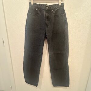 Loose High Rise Jeans